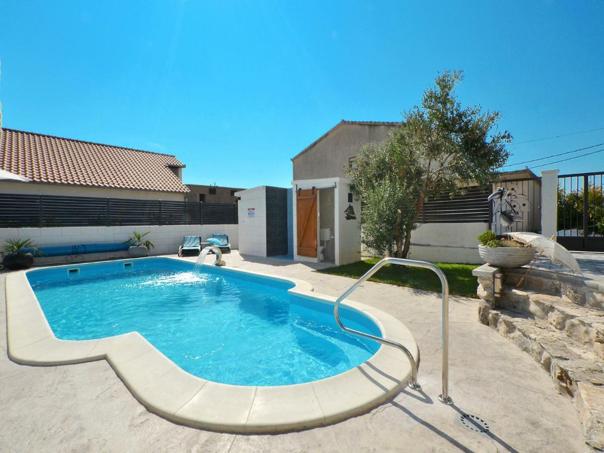 Deluxe Apartman Porto Trogir Bagian luar foto