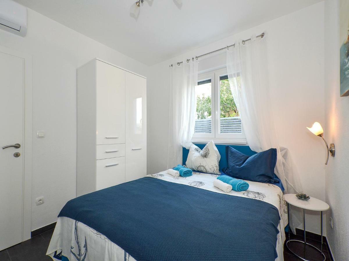 Deluxe Apartman Porto Trogir Bagian luar foto